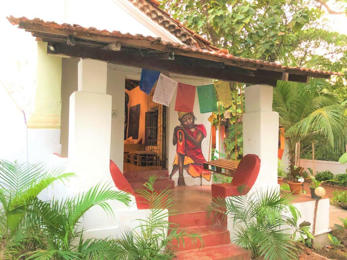 Folklore Hostel Goa Vagator Exterior foto