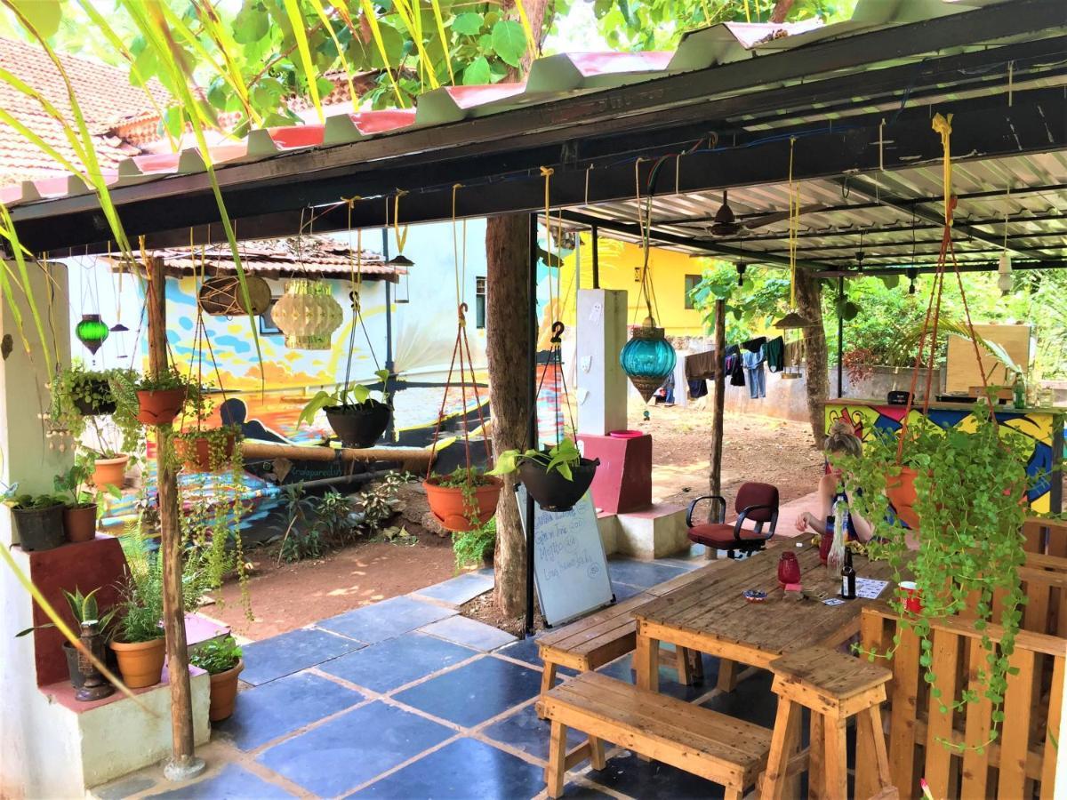 Folklore Hostel Goa Vagator Exterior foto